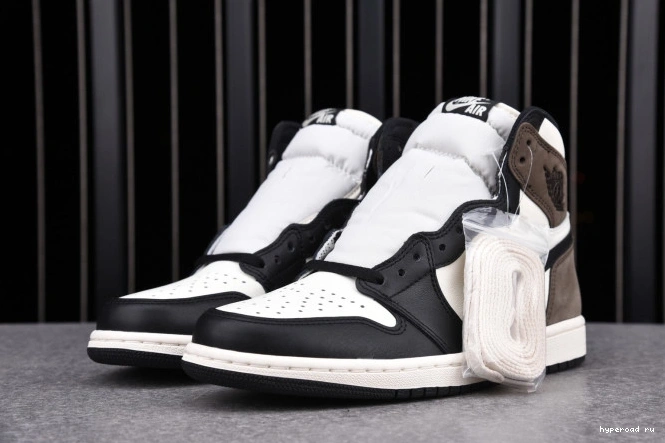 1 AIR JORDAN 555088-105 DARK MOCHA HIGH RETRO 0831